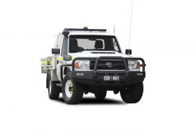 Bullbar for TOYOTA LANDCRUISER 79 SERIES Compatible with Side Step Rail (11/16 to 08/23)