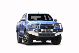 ECB Bullbar with bumper lights to suit Toyota Hilux SR5 05/19-07/20